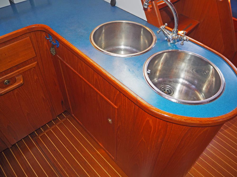 Salon, H&eacute;bergements